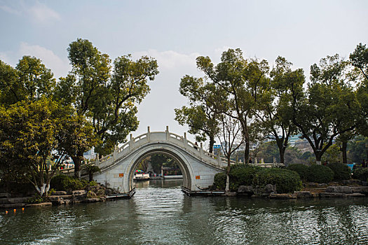cầu đề hôm nay