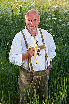 dân đá gà