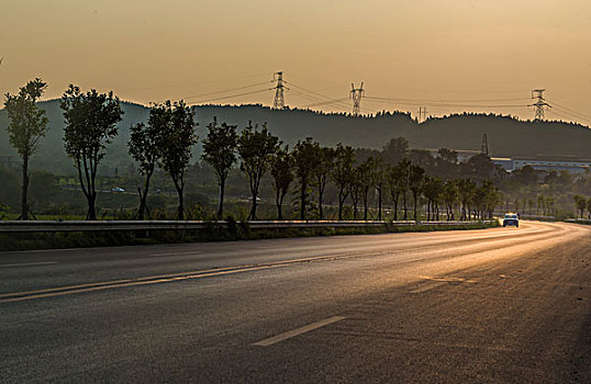 nuôi gà đá mau mập
